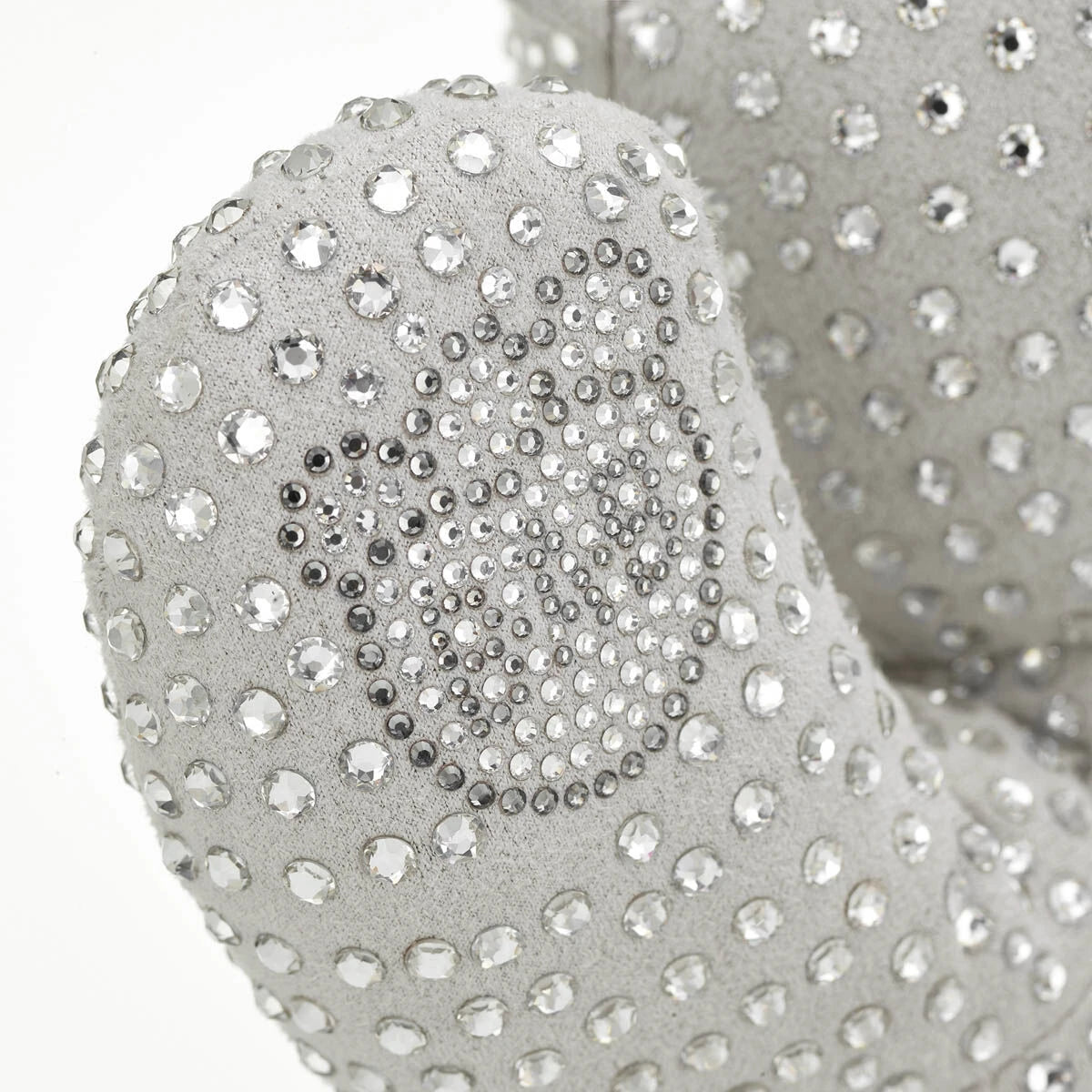 25th Celebration Collectible Featuring Swarovski® crystals | Build-A-Bear® - US 4951