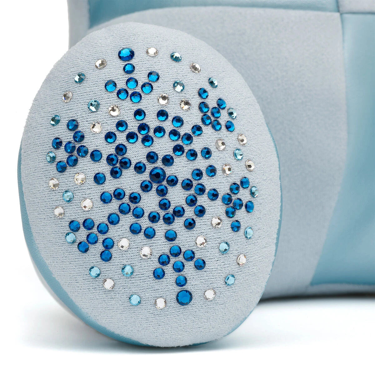Sparkling Snowfall Build-A-Bear® Collectible Featuring Swarovski® crystals - US 8594