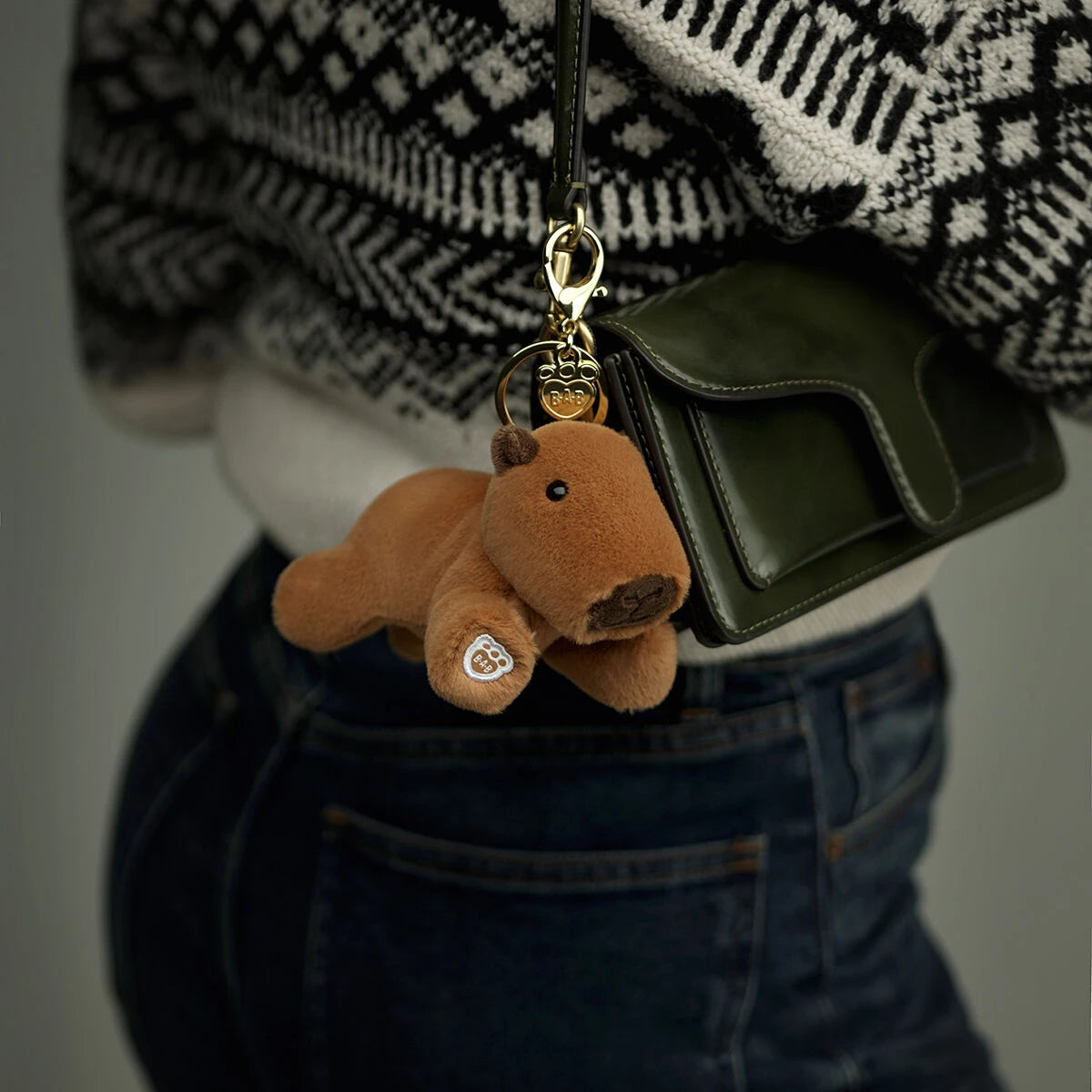 Capybara Plush Bag Charm | Build-A-Bear - US 1846